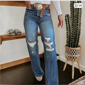 Wild J Kancan 90s distressed high rise